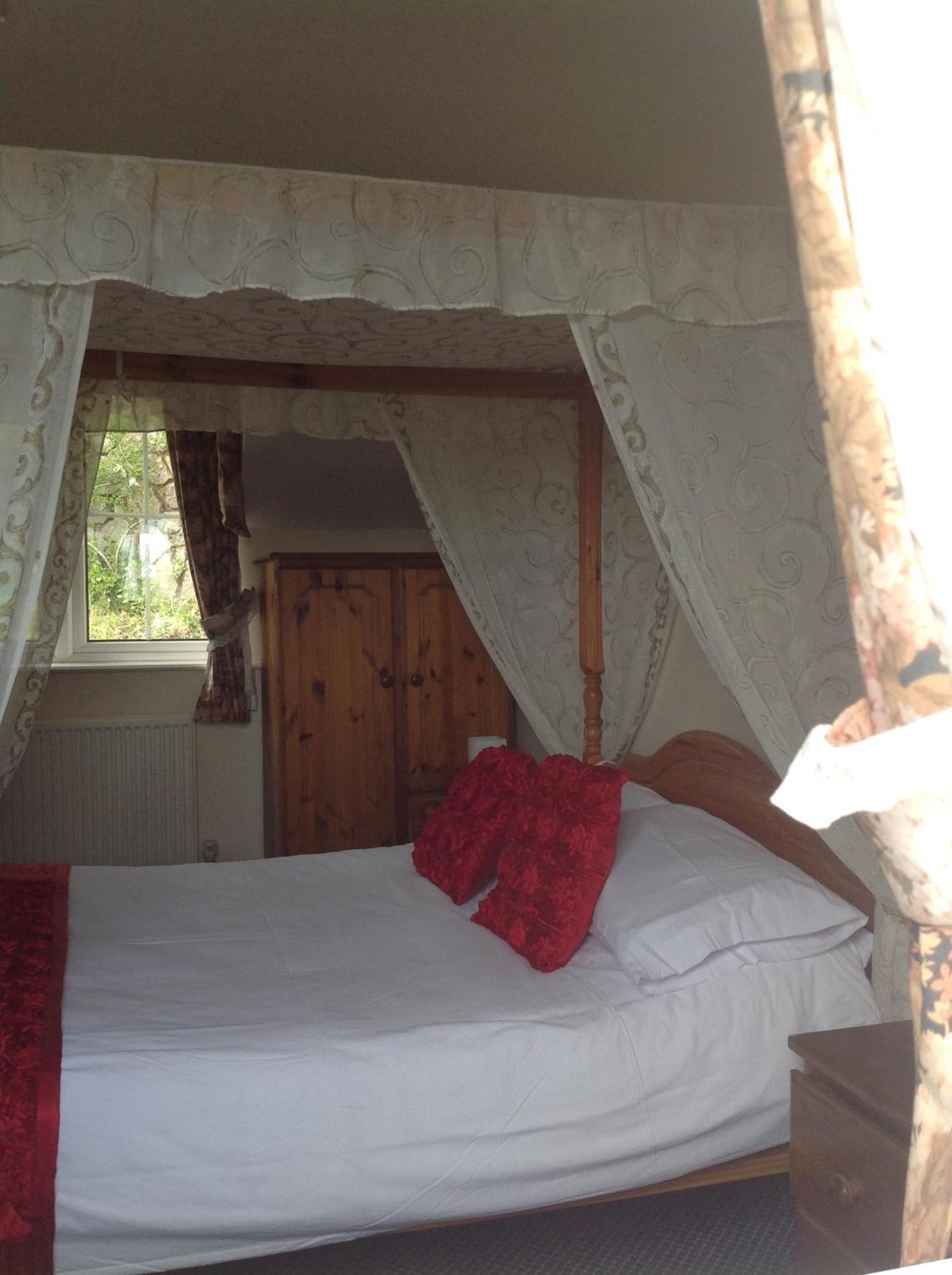 The Glan Yr Afon Inn ホリウェル 部屋 写真